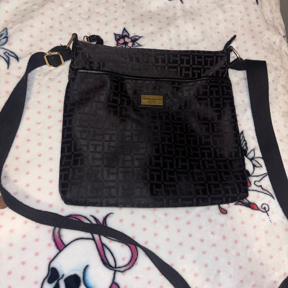 Tommy Hilfiger Black Crossbody Shoulder Bag